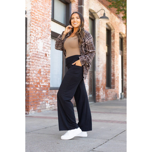 Ready to Ship | The Brooke - Black Wide Leg Full-Length with Pockets