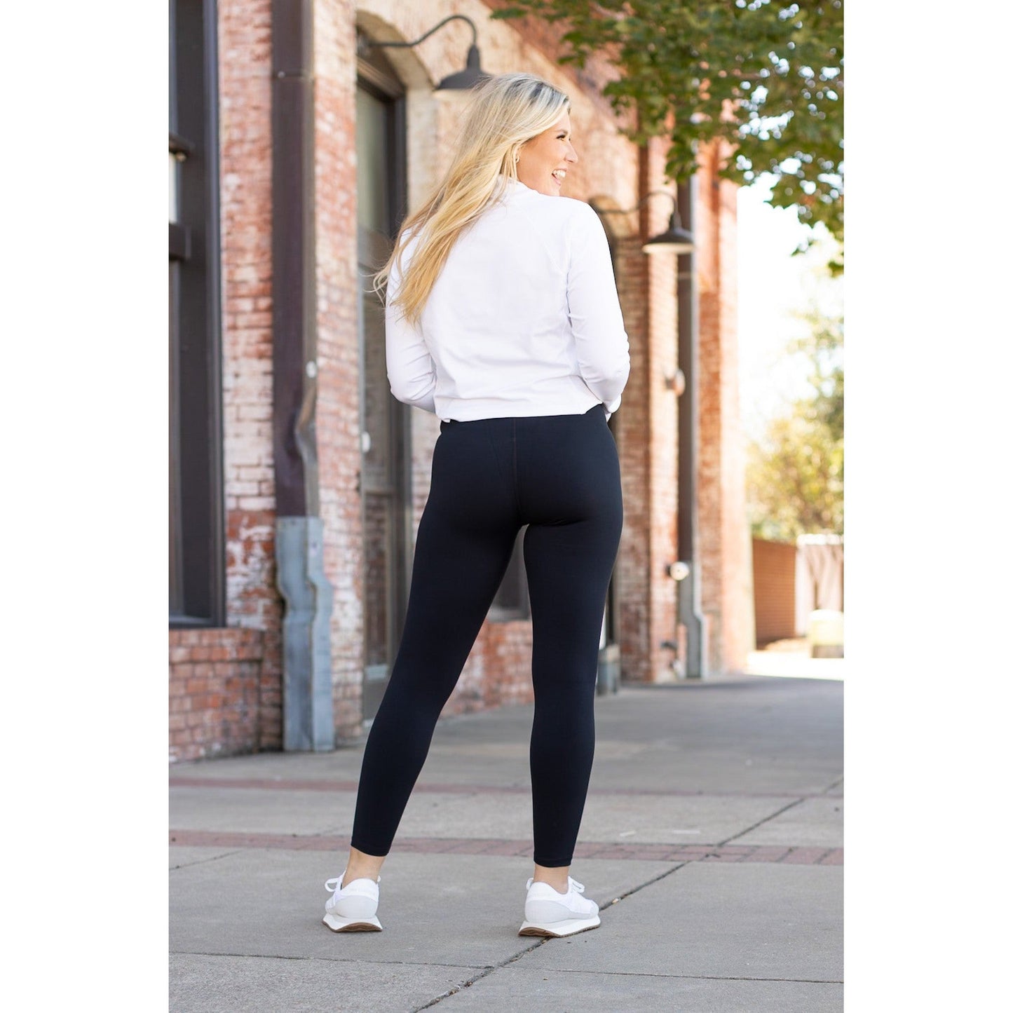 Ready to Ship | The Alexa High Waist Crossover Luxe Athleisure Leggings