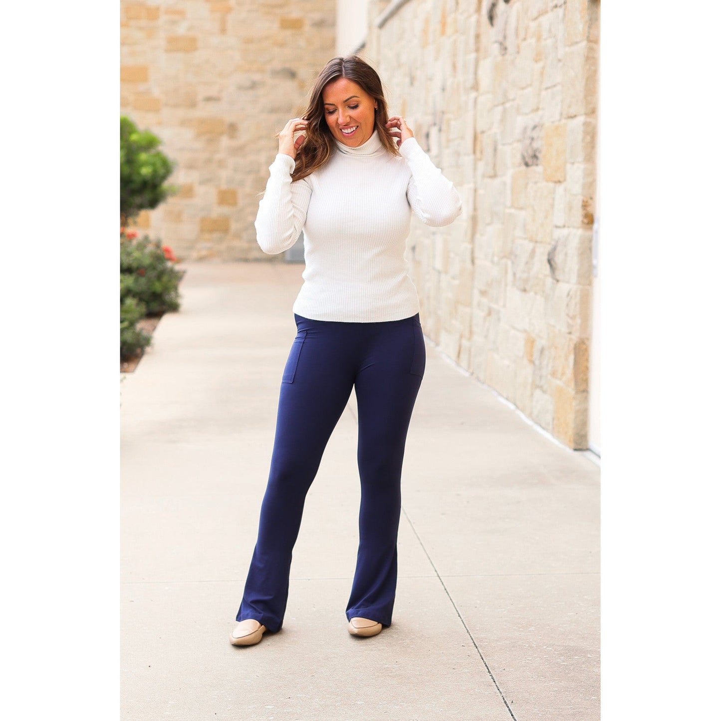 Ready to Ship | Navy FLARE Leggings with Pocket - Round 2