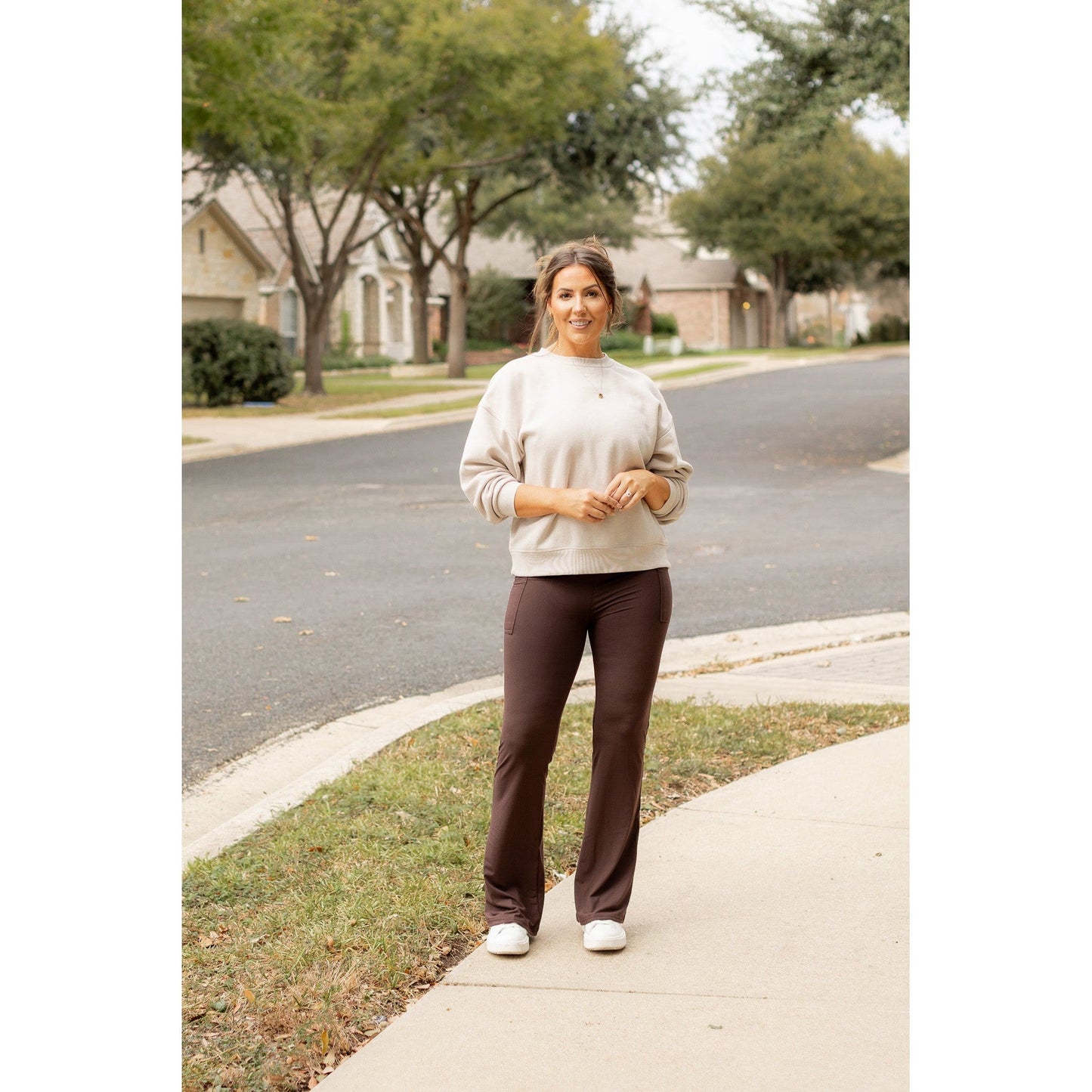 Ready to Ship | The Rhea - 30"  BROWN Bootcut Leggings with Pockets*