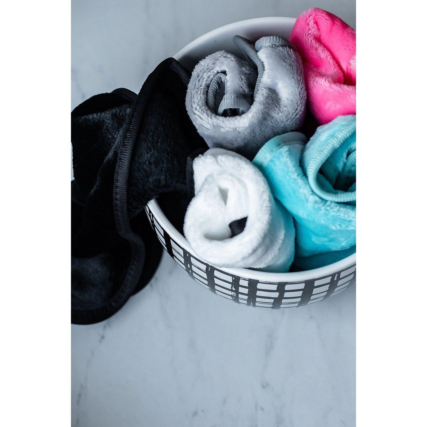 Ready to Ship  | Wash the Day Away- Makeup Remover Cloths (Assortment)